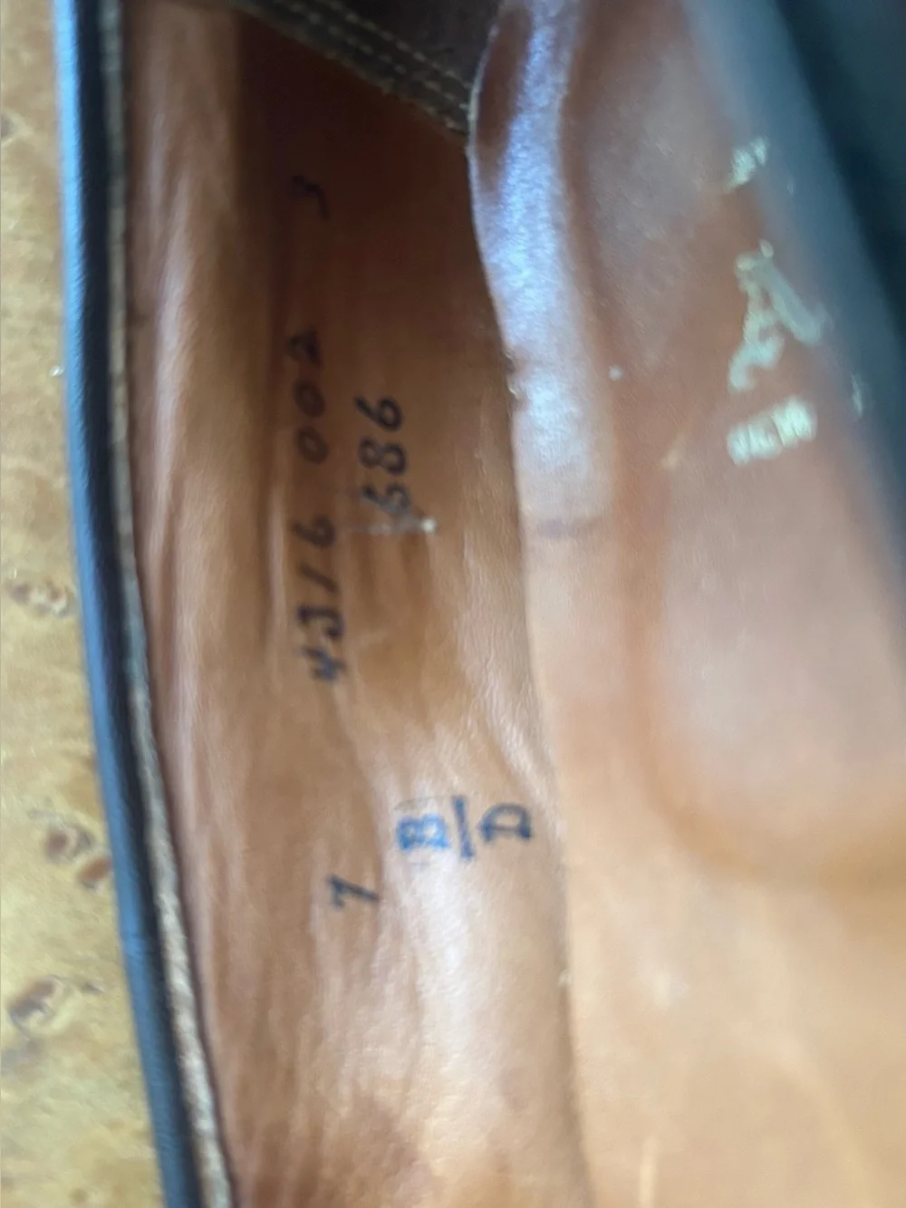 Alden 686 Full Strap Penny Loafers – Dark Brown Leather – Men’s 7 B/D